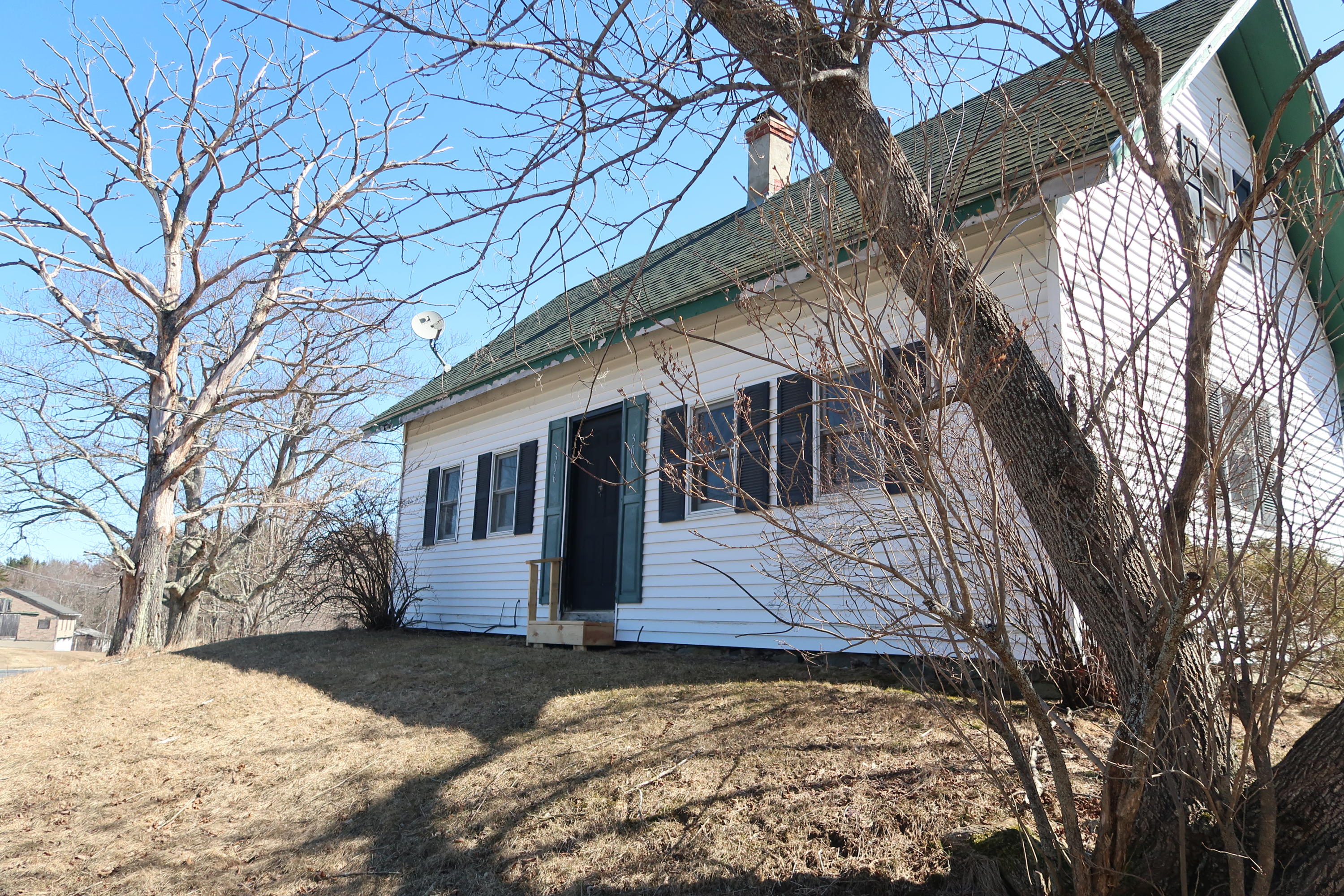 304 Coopers Mills Road Windsor ME 04363