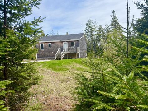 8 Berry Lane Vinalhaven ME 04863