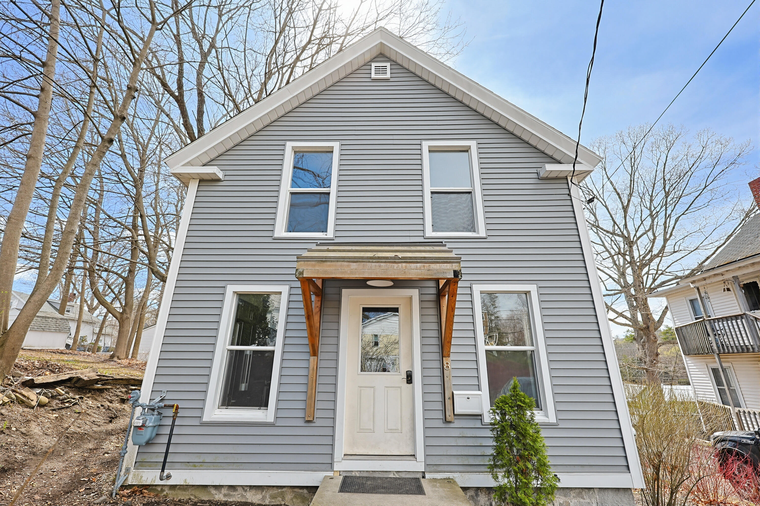8 Grand Street Augusta ME 04330