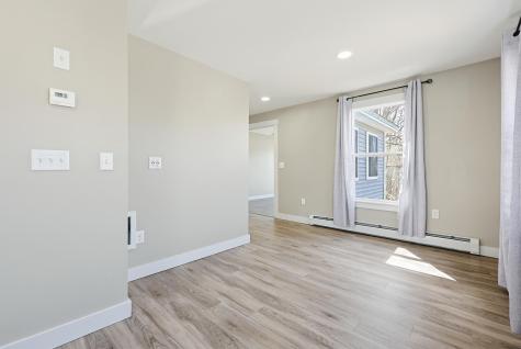 8 Grand Street Augusta ME 04330