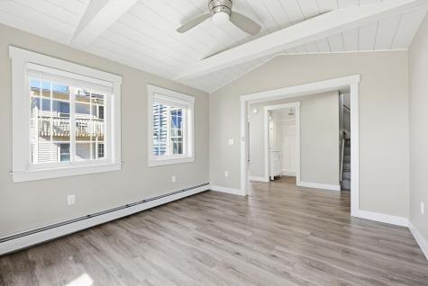 8 Grand Street Augusta ME 04330