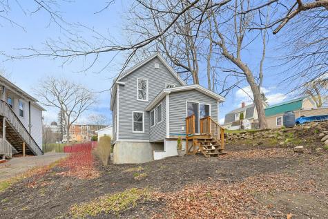 8 Grand Street Augusta ME 04330
