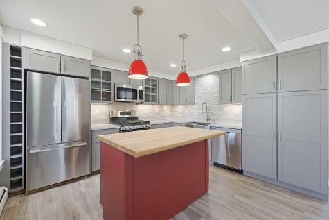8 Grand Street Augusta ME 04330