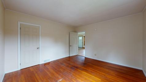 64 Carrier Court Auburn ME 04210