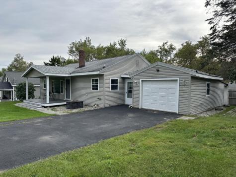 64 Carrier Court Auburn ME 04210