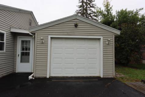 64 Carrier Court Auburn ME 04210