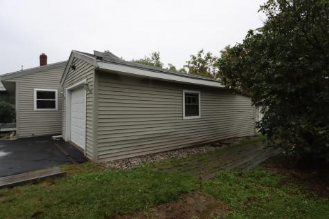 64 Carrier Court Auburn ME 04210