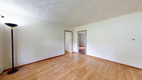 64 Carrier Court Auburn ME 04210