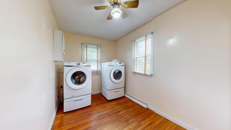 64 Carrier Court Auburn ME 04210