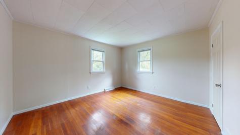 64 Carrier Court Auburn ME 04210