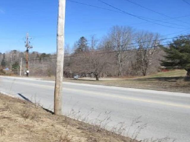 933 Main Road Holden ME 04429