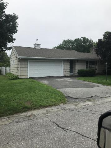 21 Woodlawn Avenue Auburn ME 04210
