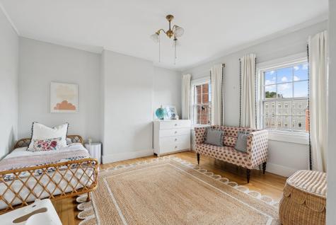 93 Pine Street Portland ME 04102