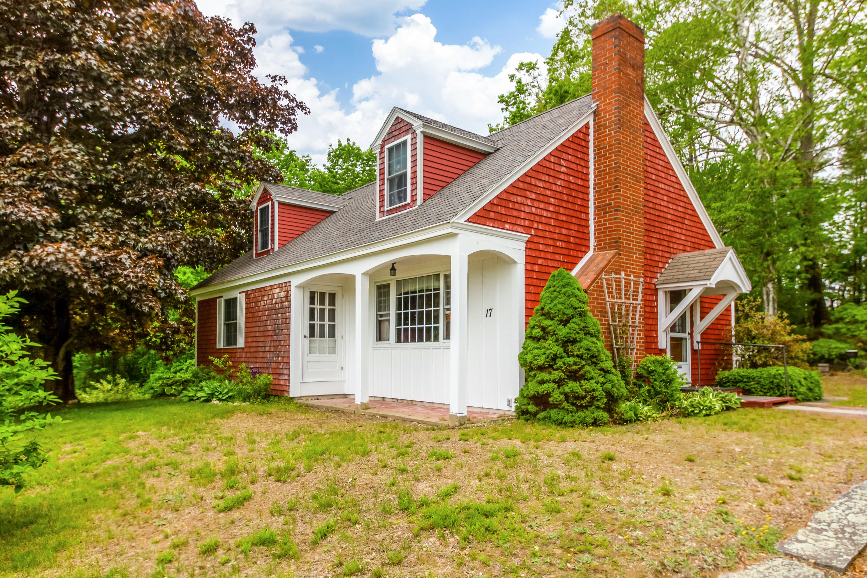 17 Ashman Drive Chelsea ME 04330