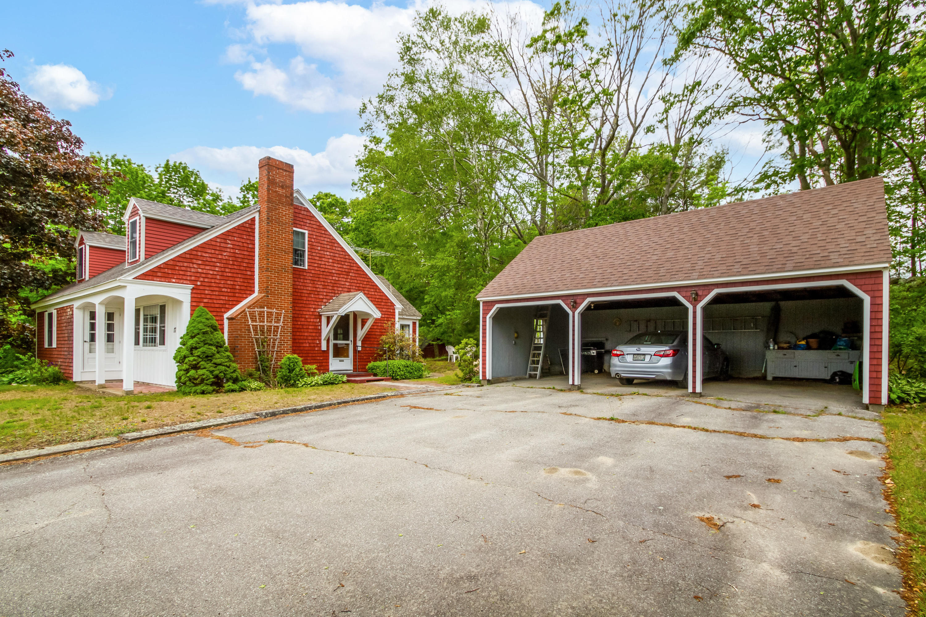 17 Ashman Drive Chelsea ME 04330