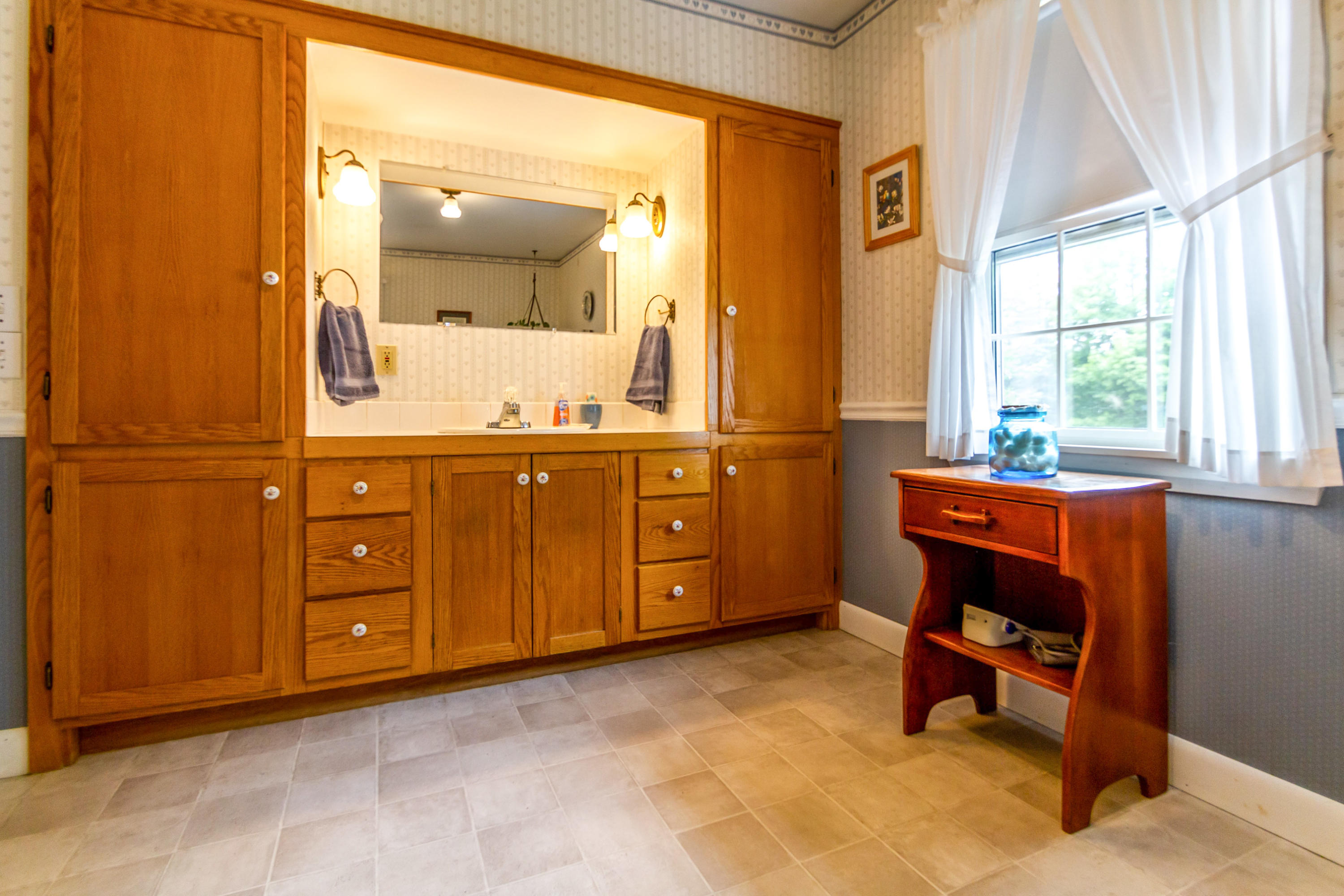 17 Ashman Drive Chelsea ME 04330