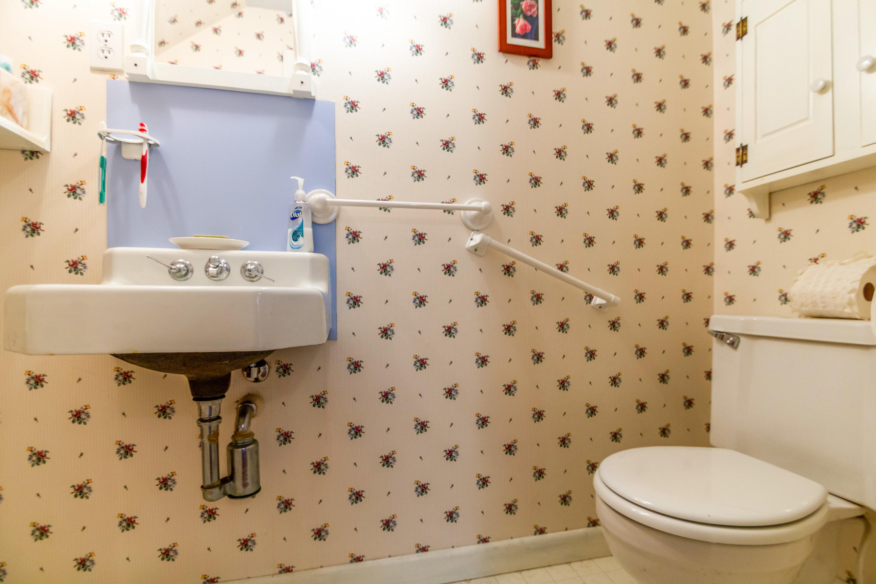 17 Ashman Drive Chelsea ME 04330