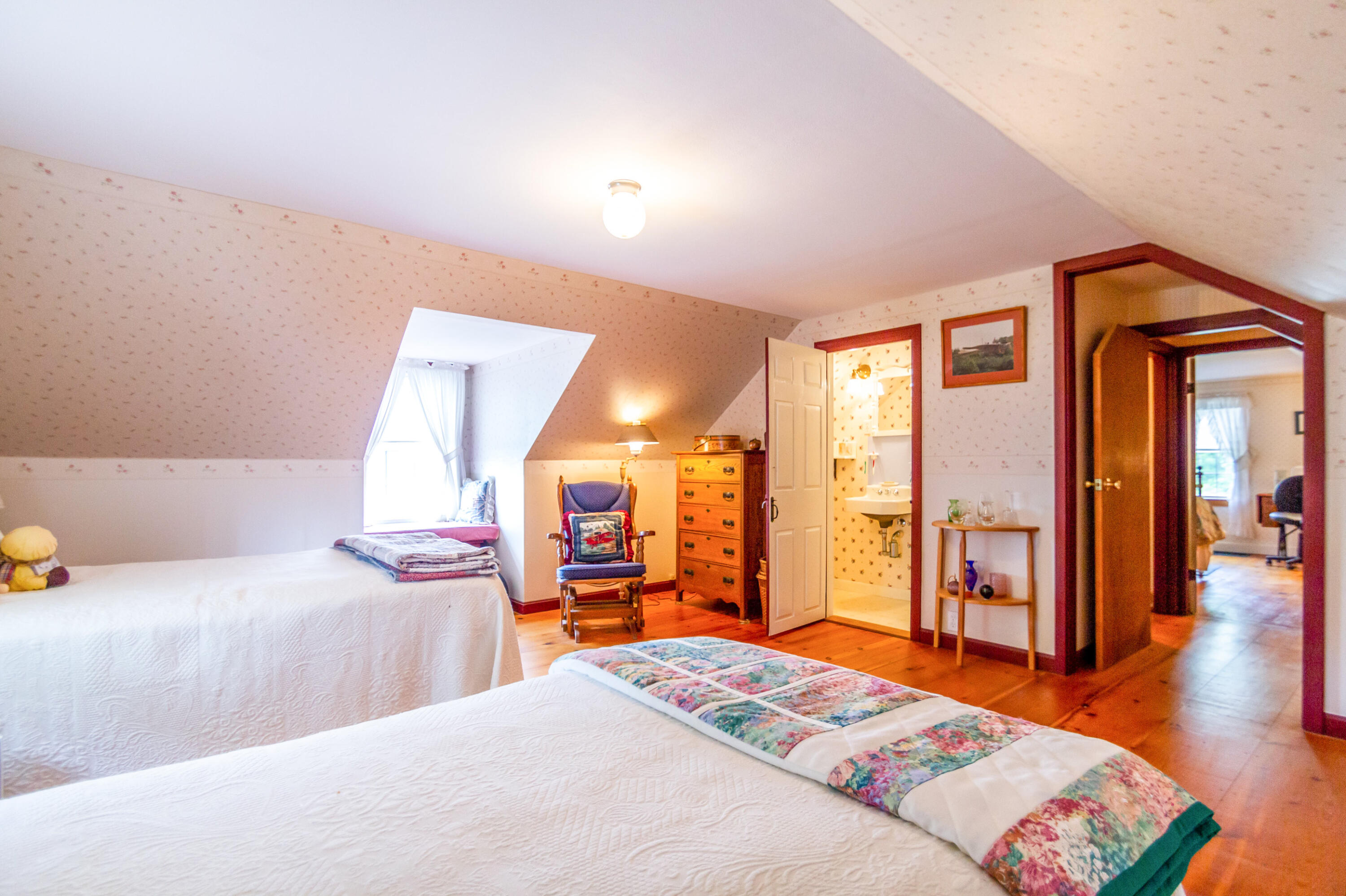 17 Ashman Drive Chelsea ME 04330