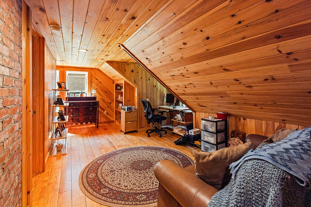 39 Tilton Pond Road Fayette ME 04349