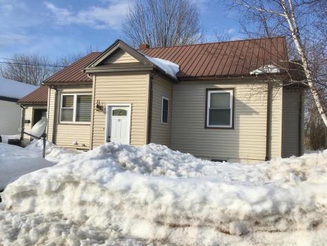 12 Nevers Avenue Norway ME 04268