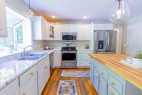 137 Vogel Road Raymond ME 04071