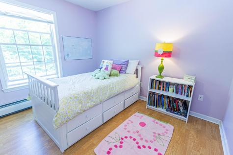 137 Vogel Road Raymond ME 04071