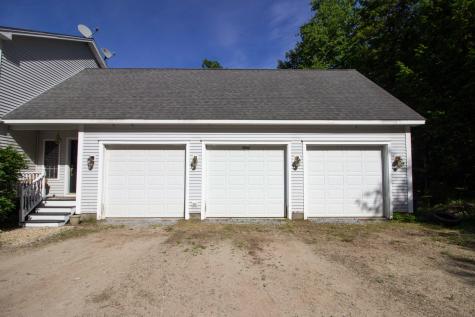137 Vogel Road Raymond ME 04071