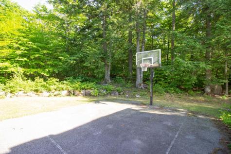 137 Vogel Road Raymond ME 04071