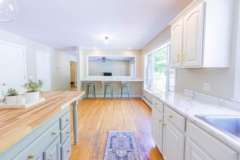 137 Vogel Road Raymond ME 04071