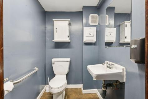 557 Coles Hill Road Wells ME 04090