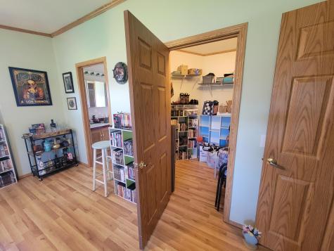950 Main Street Calais ME 04619