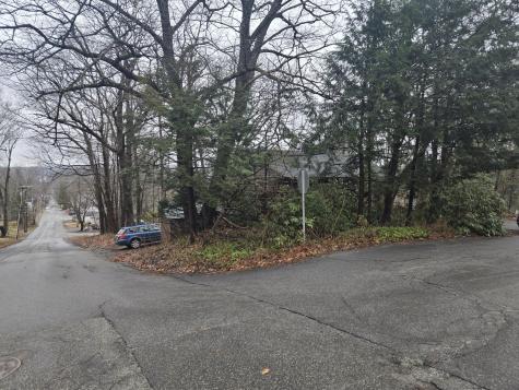 33 Pike Street Augusta ME 04330