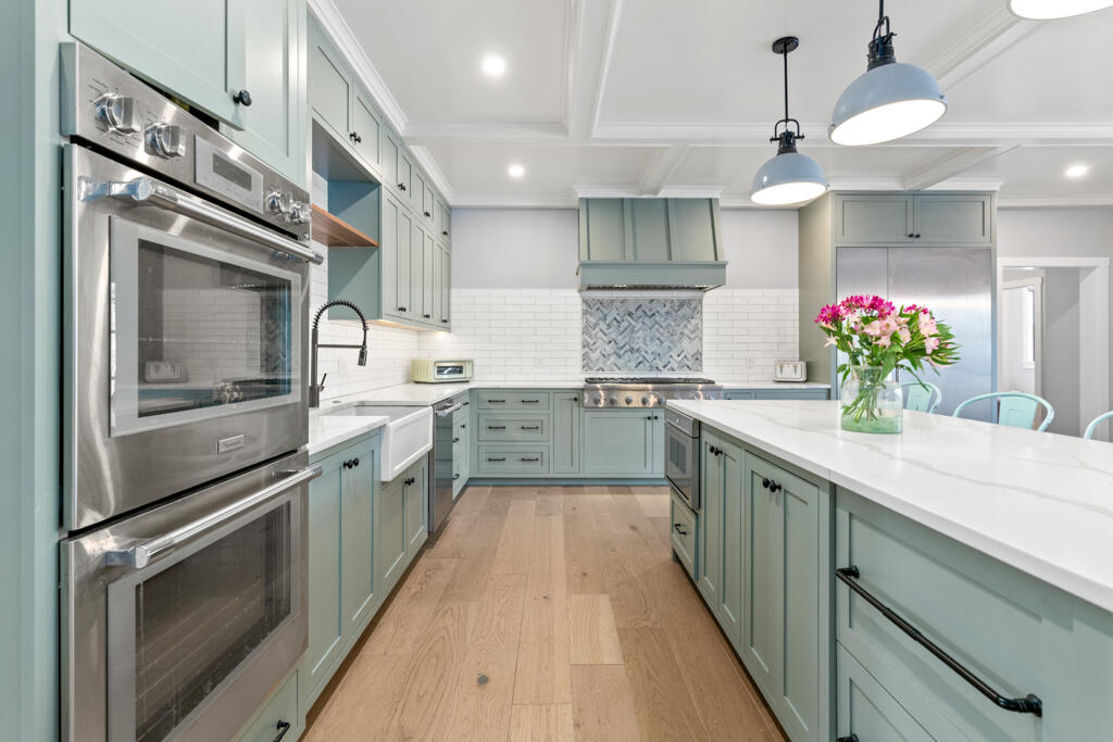 7 Freedom Drive Falmouth ME 04105