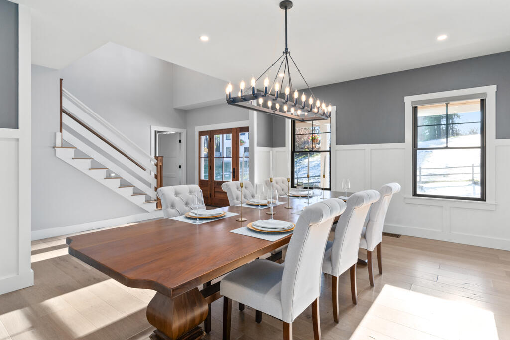 7 Freedom Drive Falmouth ME 04105