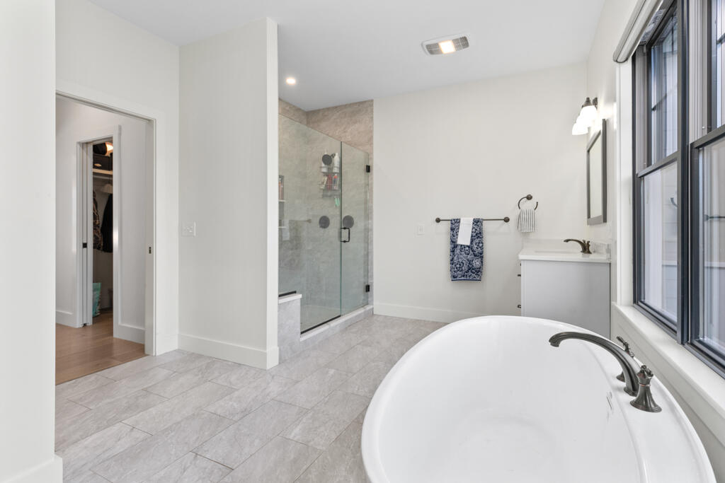 7 Freedom Drive Falmouth ME 04105