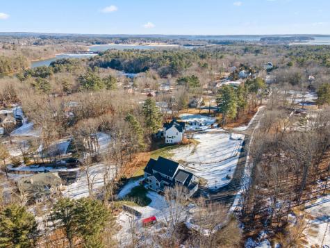 7 Freedom Drive Falmouth ME 04105