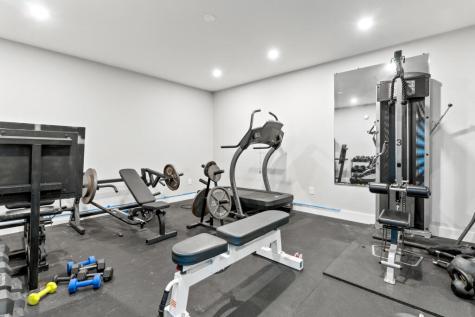 7 Freedom Drive Falmouth ME 04105