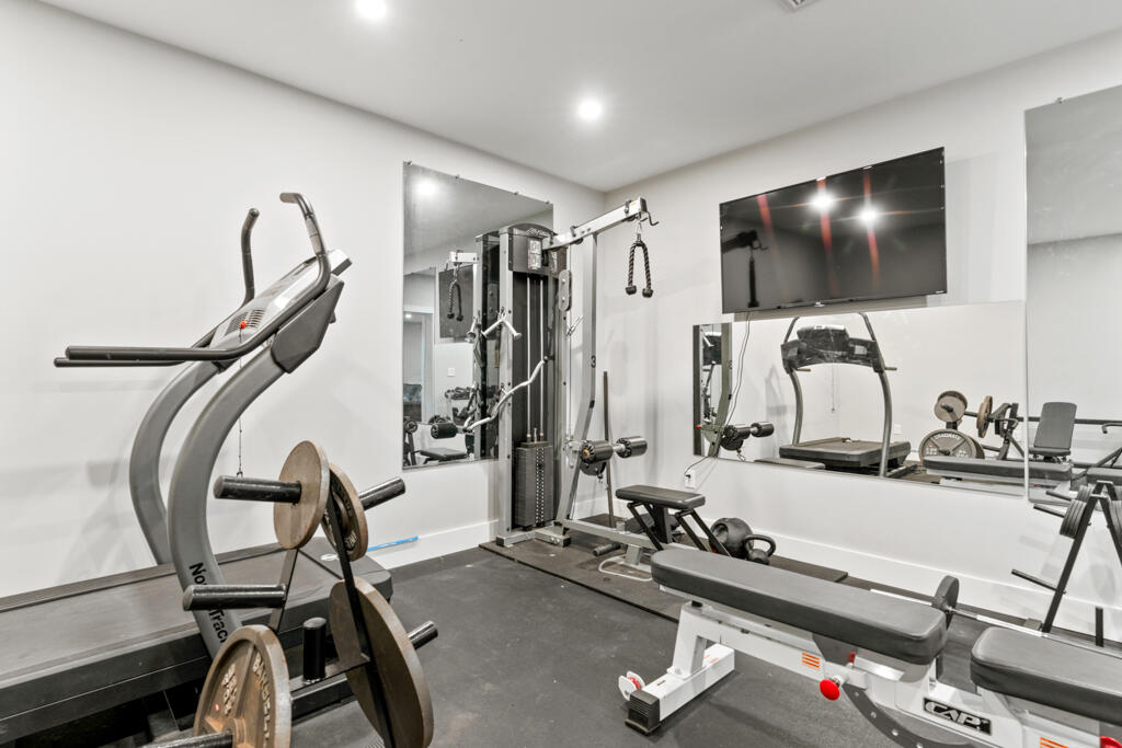 7 Freedom Drive Falmouth ME 04105