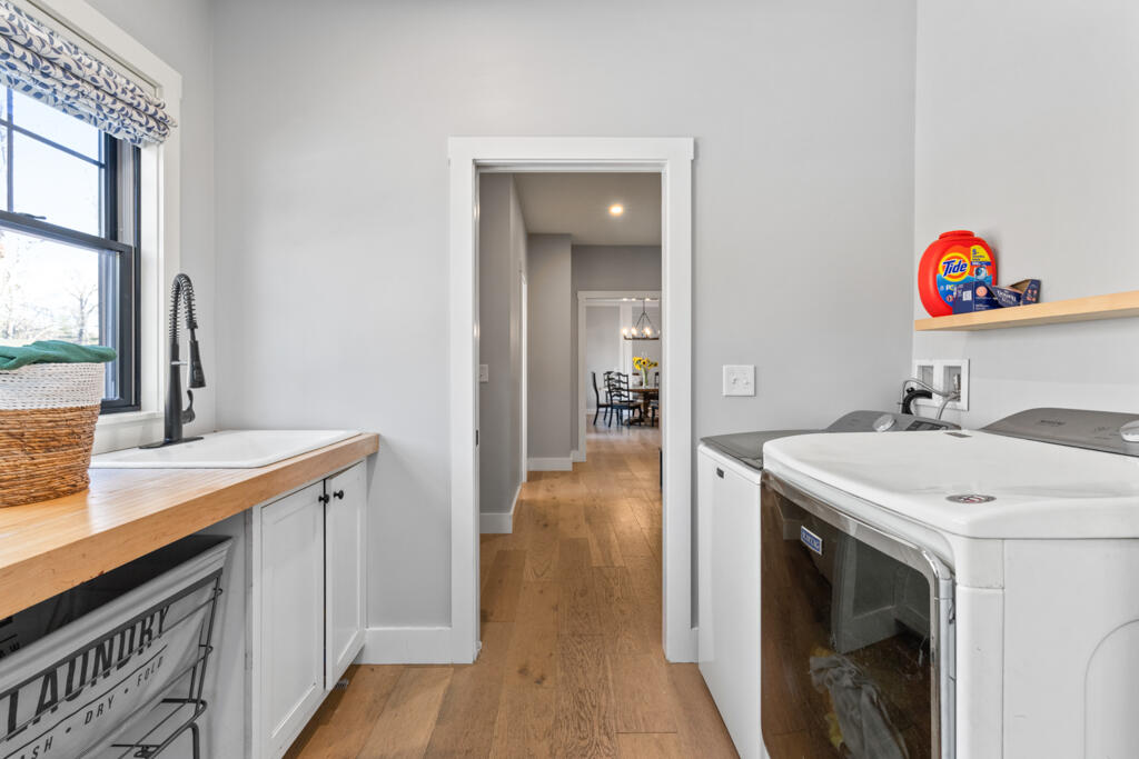 7 Freedom Drive Falmouth ME 04105