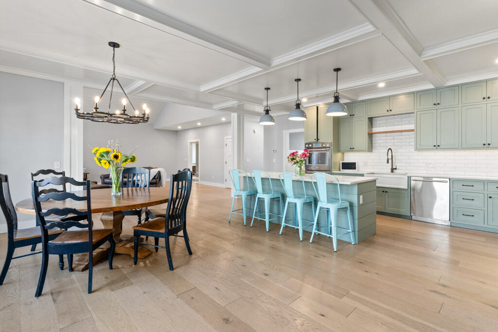 7 Freedom Drive Falmouth ME 04105