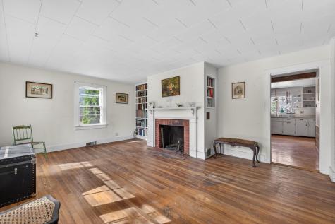 198 Medomak Road Bremen ME 04551