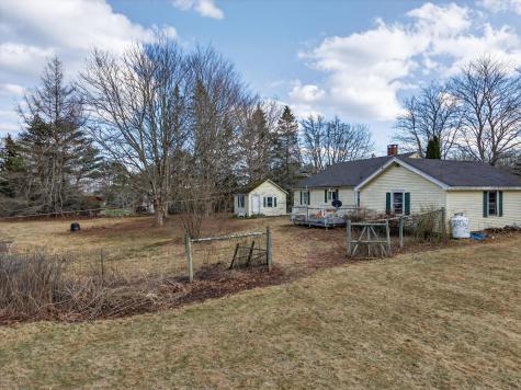 198 Medomak Road Bremen ME 04551