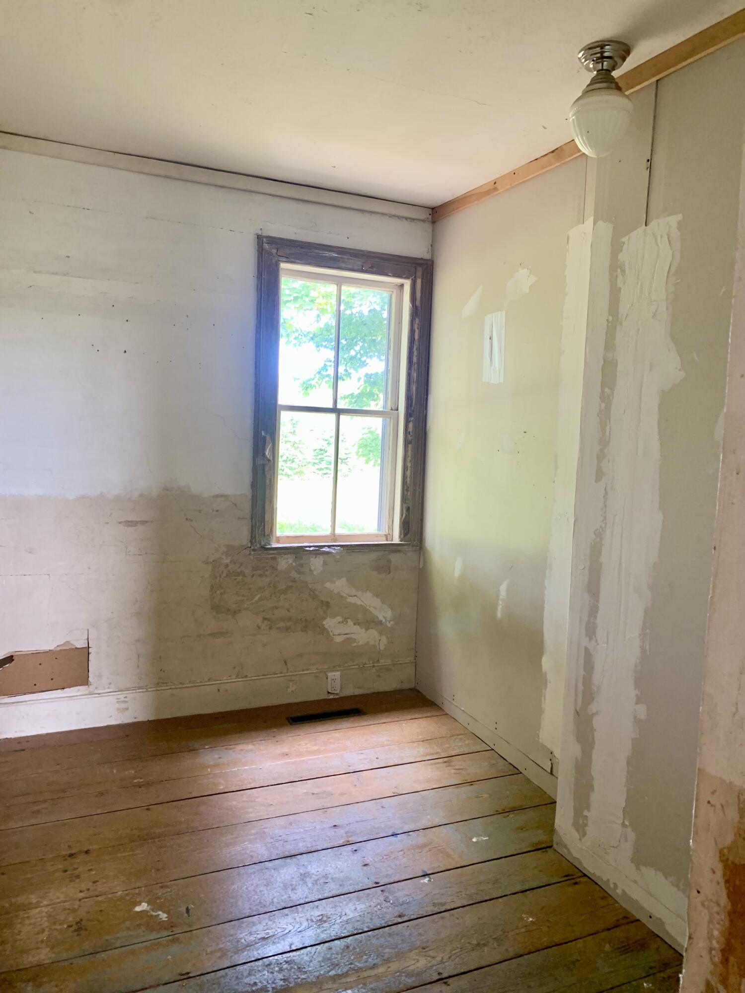 55 Us Route 1 Road Whiting ME 04691