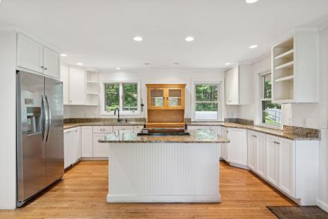 1048 Sawyer Road Cape Elizabeth ME 04107