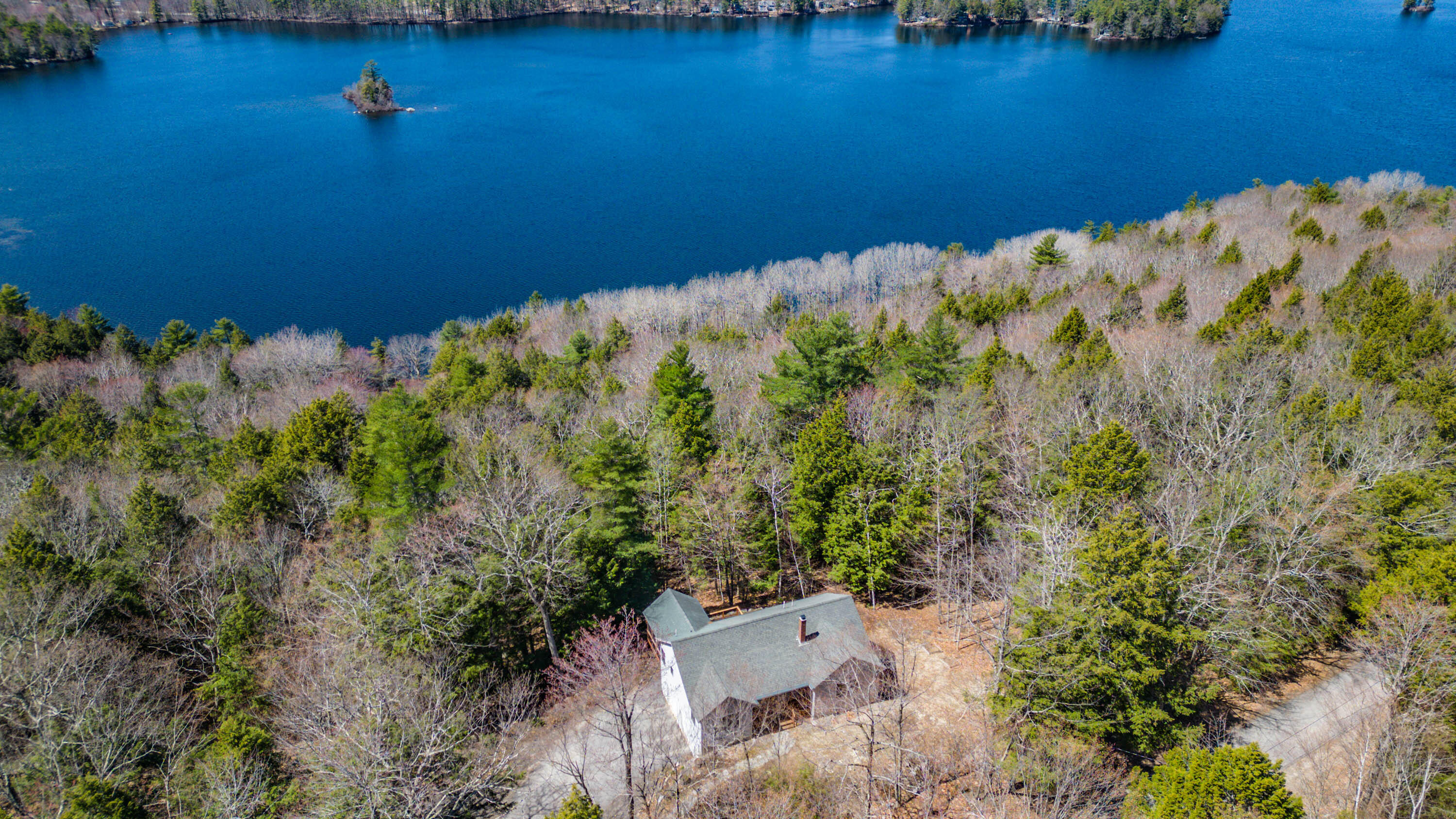 42 Winding Way Raymond ME 04071