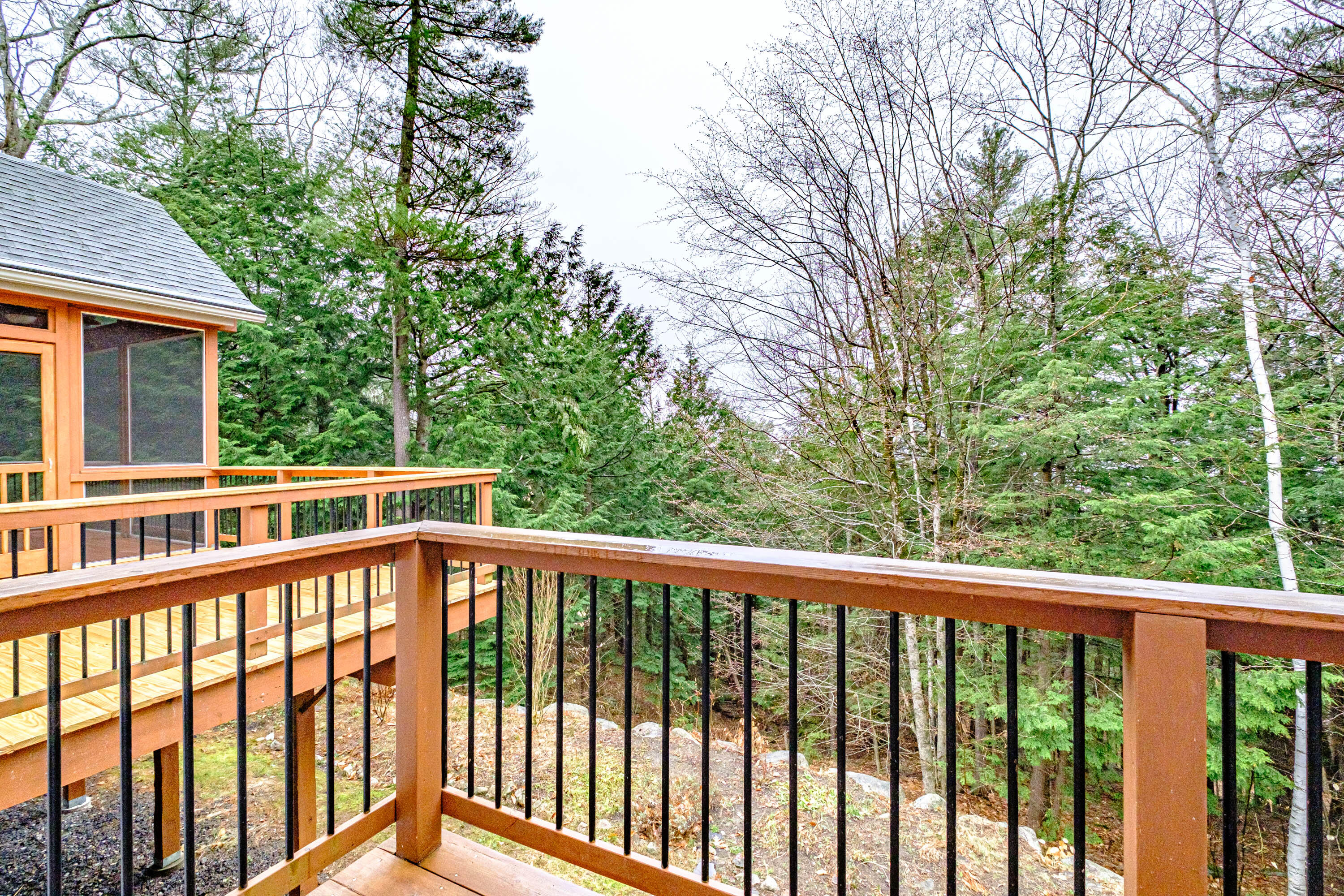 42 Winding Way Raymond ME 04071