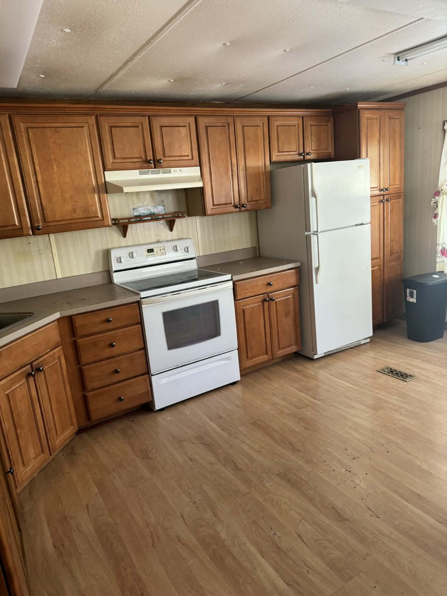 975 Essex Street Bangor ME 04401