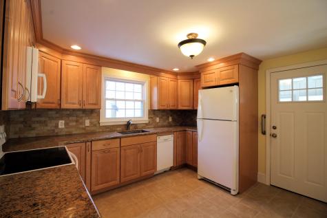 21 Wayside Road Portland ME 04102