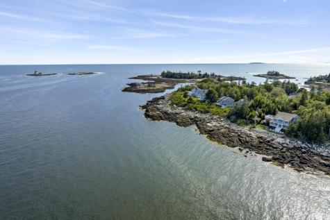 7 Bayberry Lane Southport ME 04576