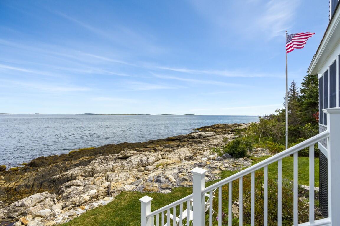 7 Bayberry Lane Southport ME 04576